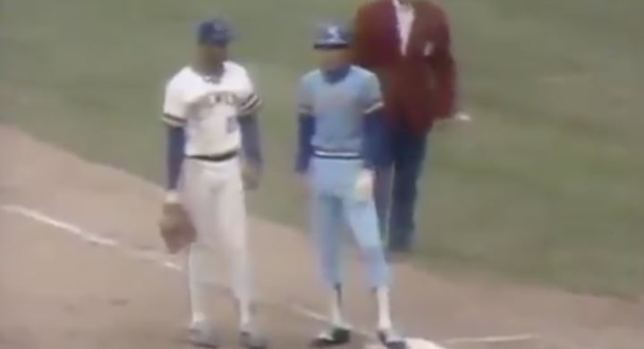 1977: Despicable thievery of Royals' uniforms leads to Brewer-on