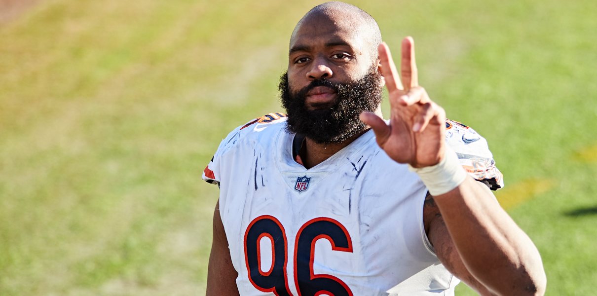 So Long, Old Friend: Akiem Hicks is Reportedly Signing with the Bucs -  Bleacher Nation
