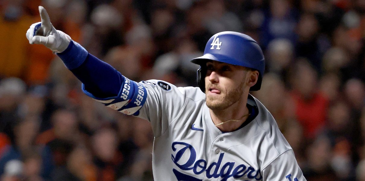 Cody Bellinger is on the Verge of Joining Some Very Rare Chicago