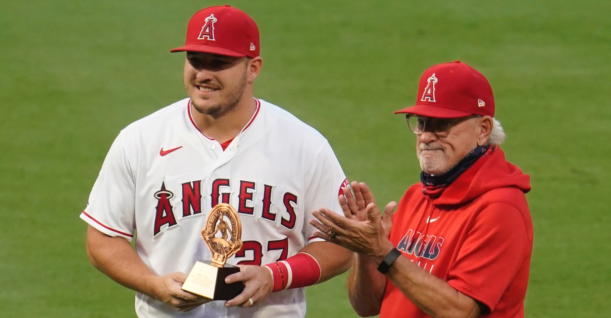 Joe Maddon switched hairstyles to 'awaken' Angels during losing streak,  never got to show it: report