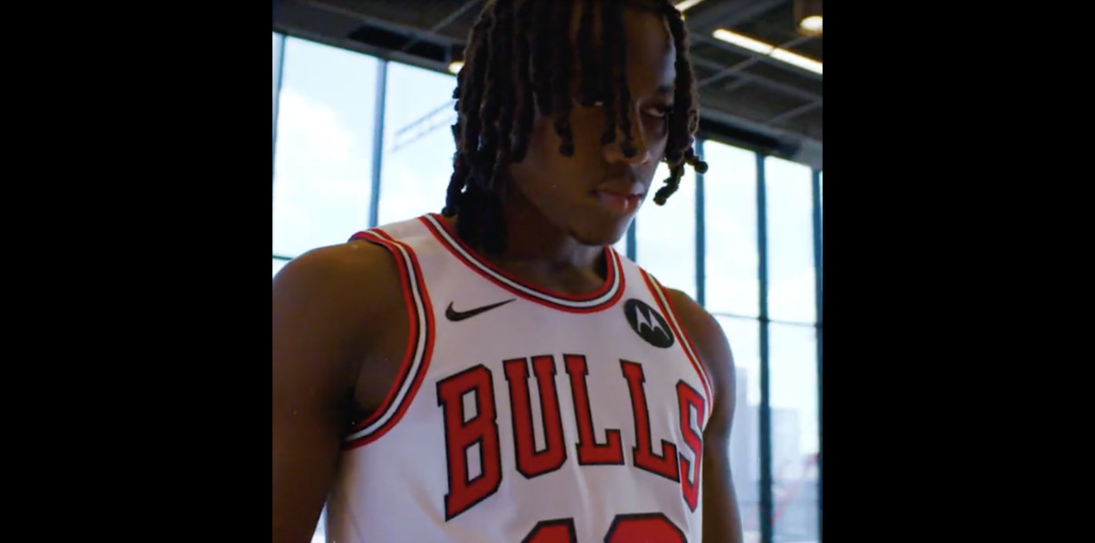 Chicago Bulls net multi-year Motorola jersey patch deal - SportsPro