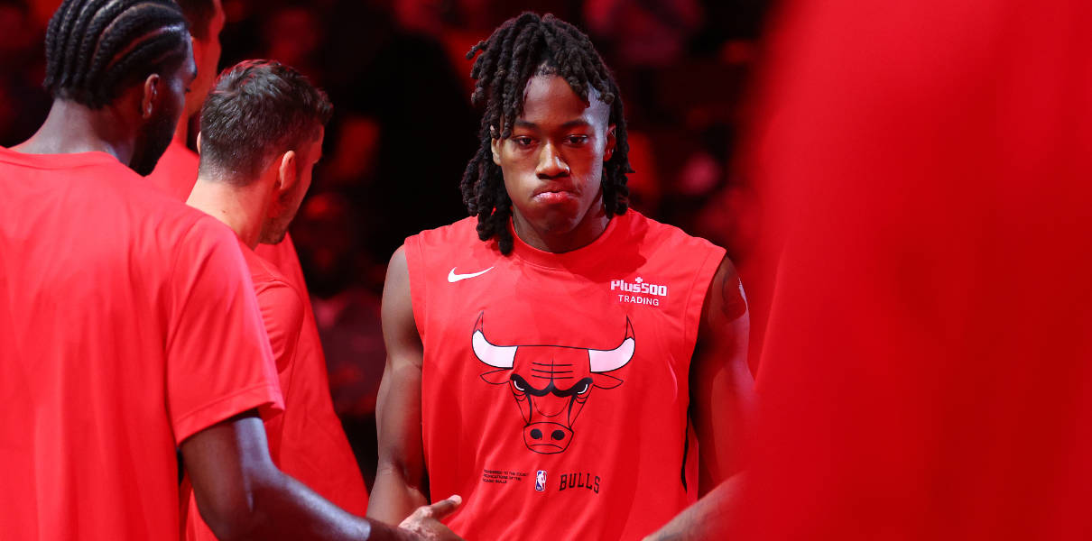 Chicago Bulls: 3 reasons Ayo Dosunmu should start if Lonzo isn't ready