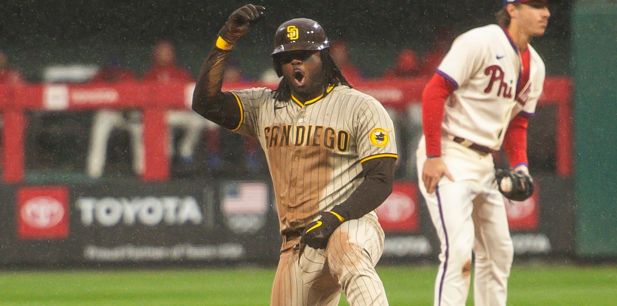 Here's how Josh Bell can help the Cleveland Guardians get better