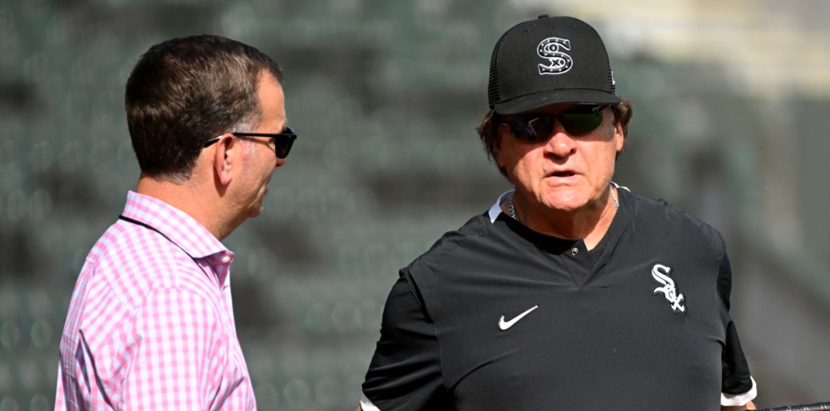 White Sox manager Tony La Russa announces retirement