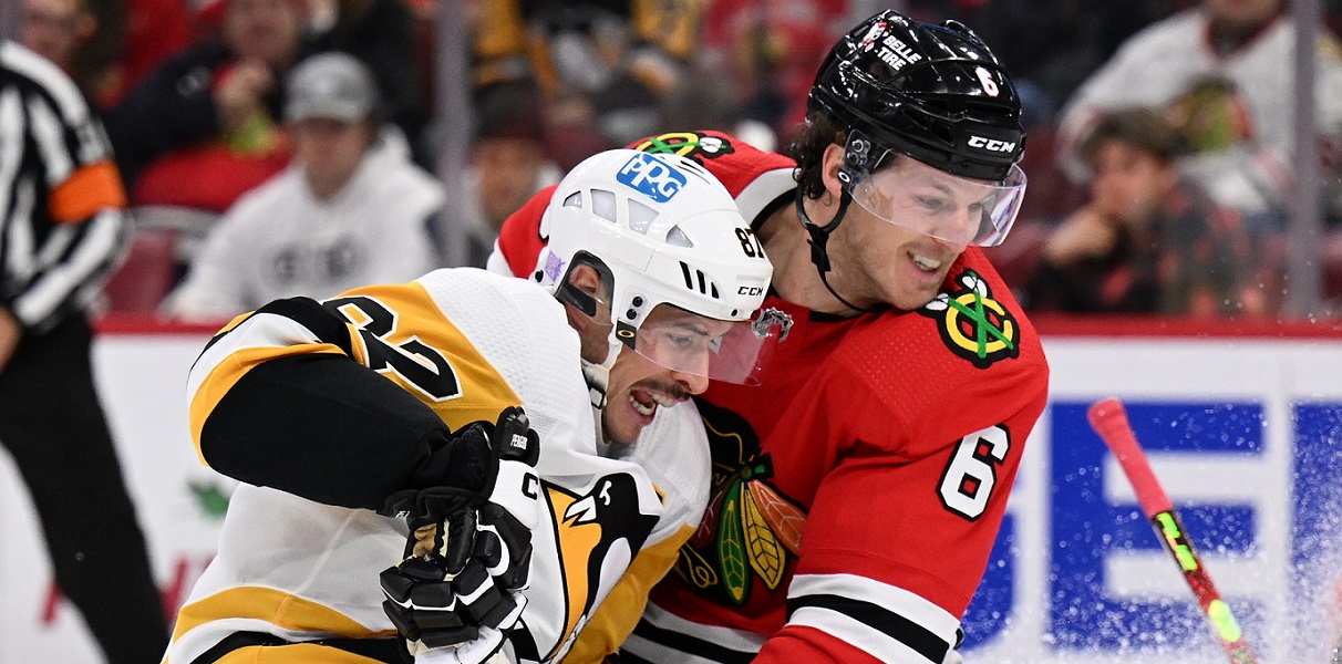 Blackhawks Beat: For weary Chicago fans, Team Canada's Connor Bedard and  Adam Fantilli offer hope for the future - CHGO