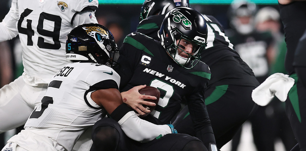 Around the NFL: Zach Wilson's Days in New York are Numbered, Week 16  Playoff Outlook, Clinching Scenarios, More - Bleacher Nation