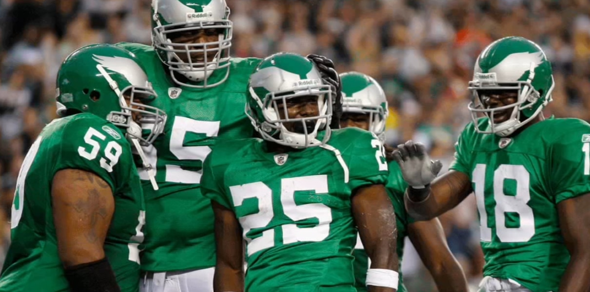 Eagles kelly green jerseys to make long-awaited return in 2023