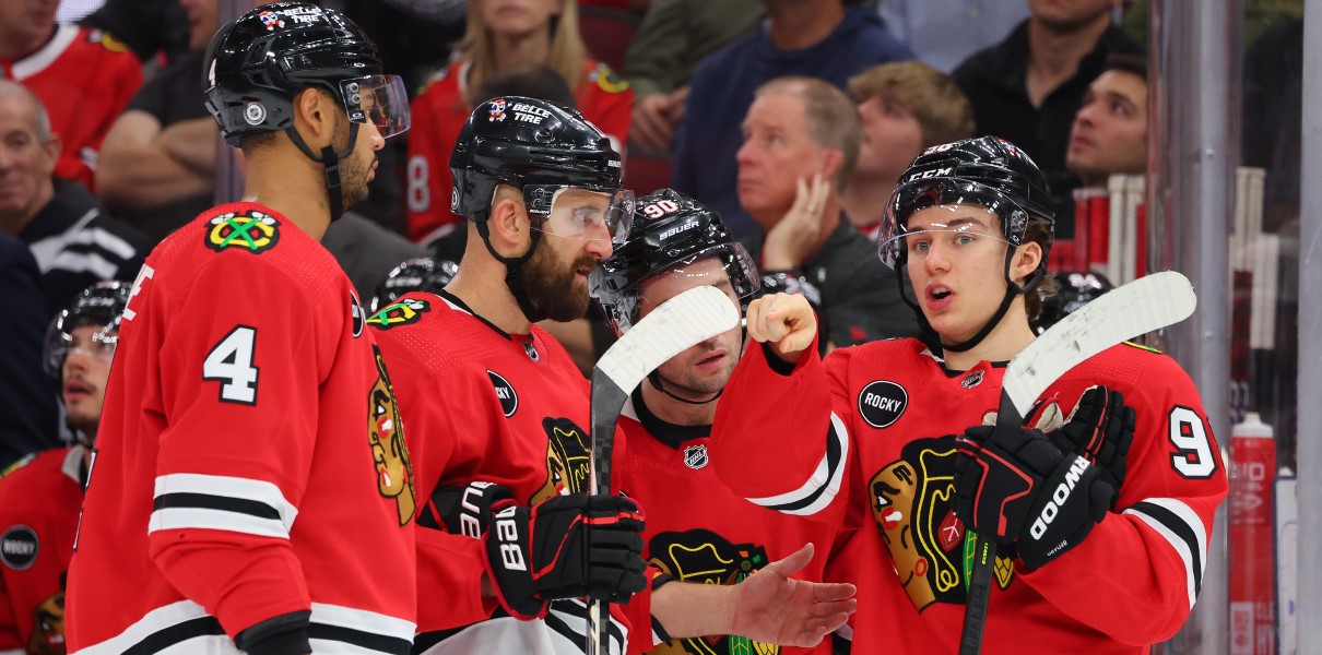Hockey fans are going to have some HOT takes on this Blackhawks